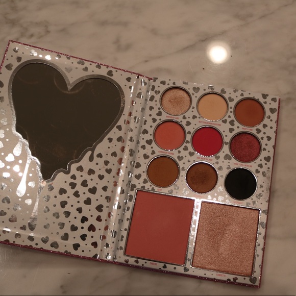 “I want it all” palette by Kylie - Picture 2 of 3